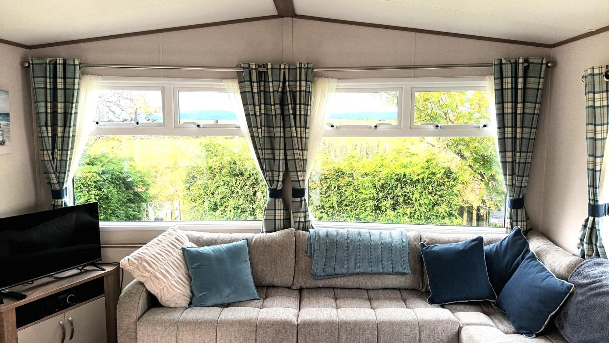 Apartment Suki - Up To 6 Berth Cabin, New.